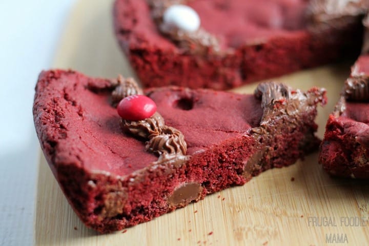Red-Velvet-MMs-Skillet-Cookie from The Frugal Foodie Mama