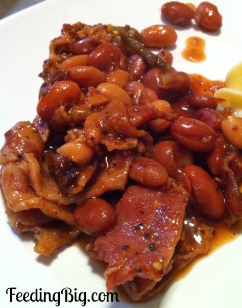 Slower Cooker Ranch Beans with Peppered Bacon from Feeding Big